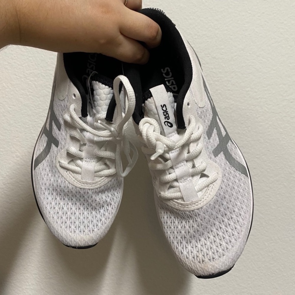 Women ASICS - Picture 2 of 6